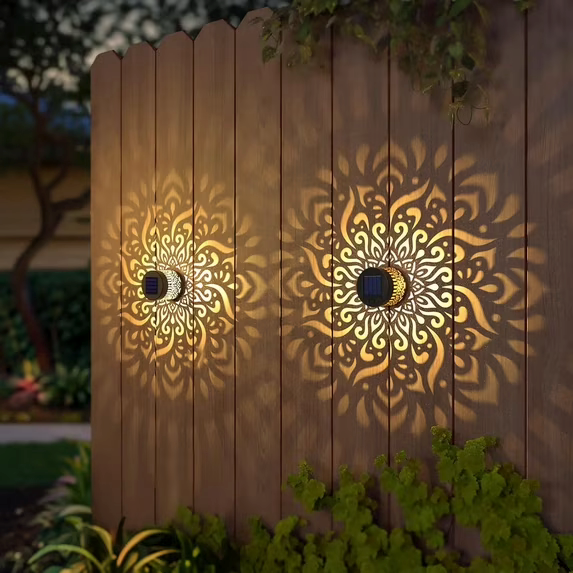 Set 2 Lămpi Solare Decorative Mandala pentru Gard și Perete, Lumină Caldă