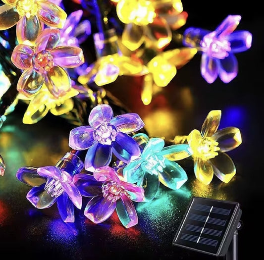 Instalație solară 50 LED în formă de flori – Oferta 1+1 Cadou